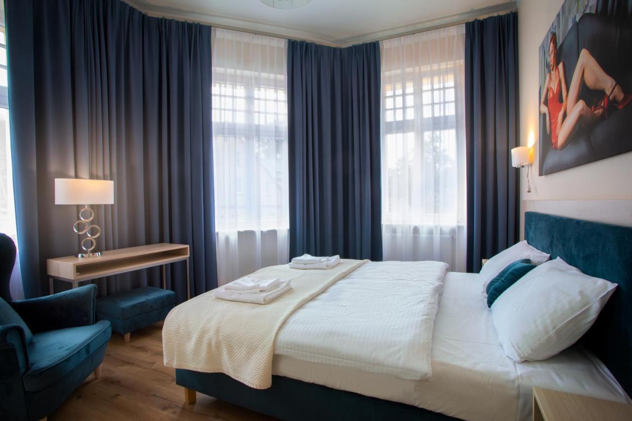 Polonia Hotel Kudowa-Zdrój Kültér fotó