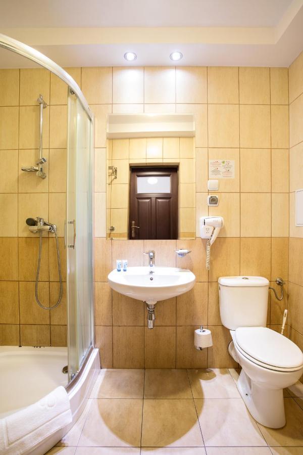 Polonia Hotel Kudowa-Zdrój Kültér fotó