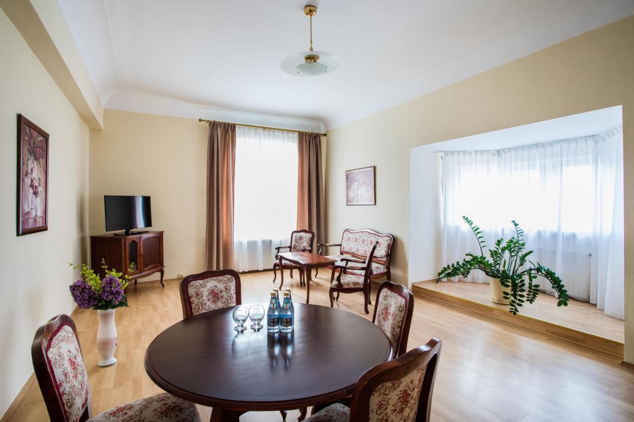 Polonia Hotel Kudowa-Zdrój Kültér fotó